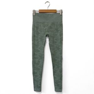 Gymshark Green Camo High-Rise Ribbed Leggings Size Small